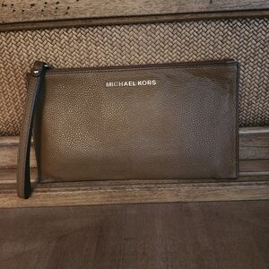 Michael Kors Brown Leather Wristlet Clutch